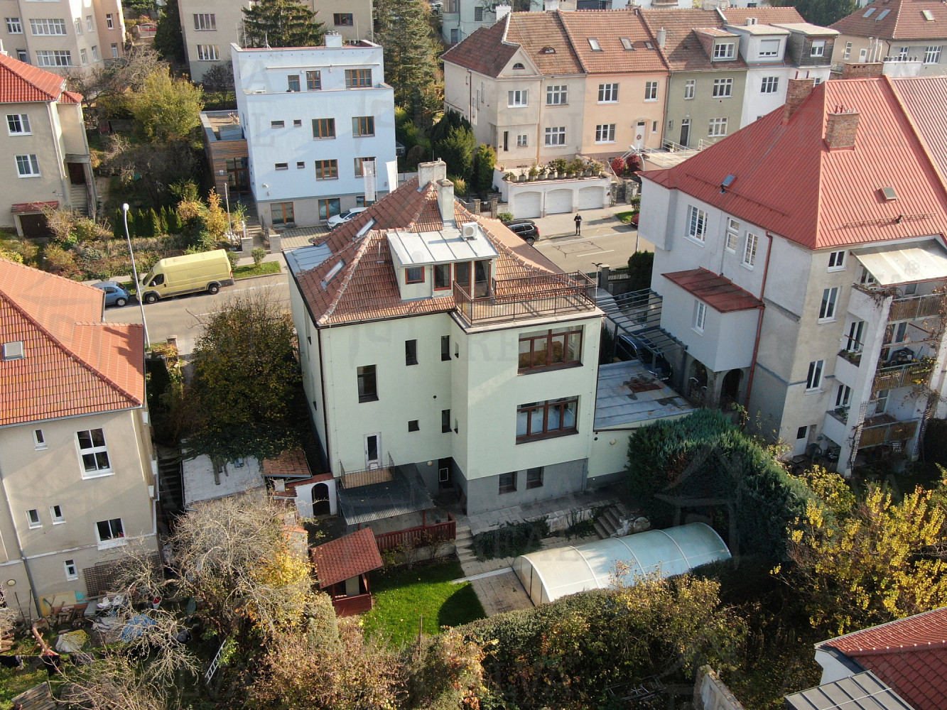 Prodej domu 354 m² s pozemkem 525 m² – fotografie 4