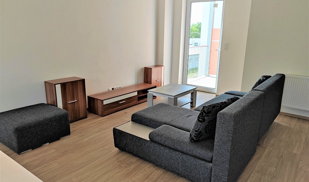 Pronájem bytu 2+kk 62 m², Rohatec – náhled fotky 4