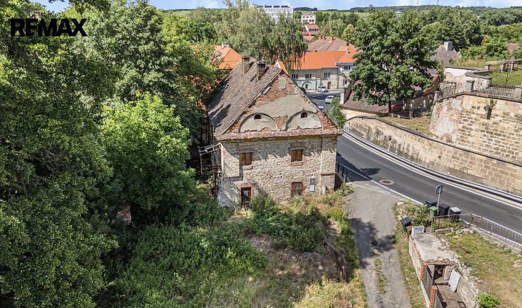 Prodej domu 360 m² s pozemkem 410 m², Liběchov – náhled fotky 3