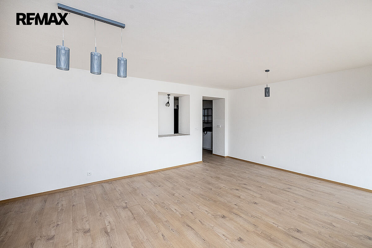 Pronájem bytu 3+kk 103 m² – fotografie 4