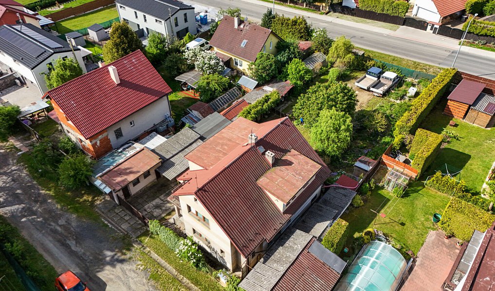 Prodej domu 182 m² s pozemkem 957 m², Kamenice – náhled fotky 22