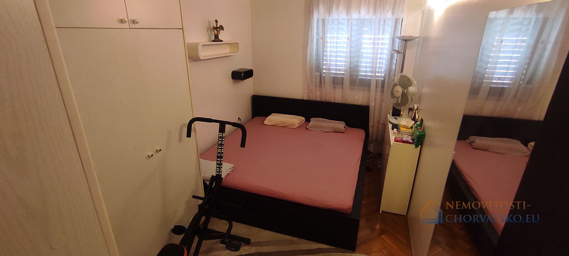 Prodej bytu 1+kk 54 m² – pohled 6