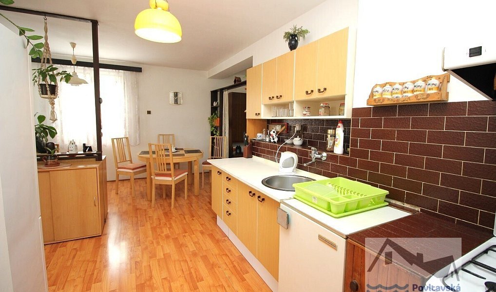 Prodej domu 214 m² s pozemkem 858 m², Měchenice – náhled fotky 6