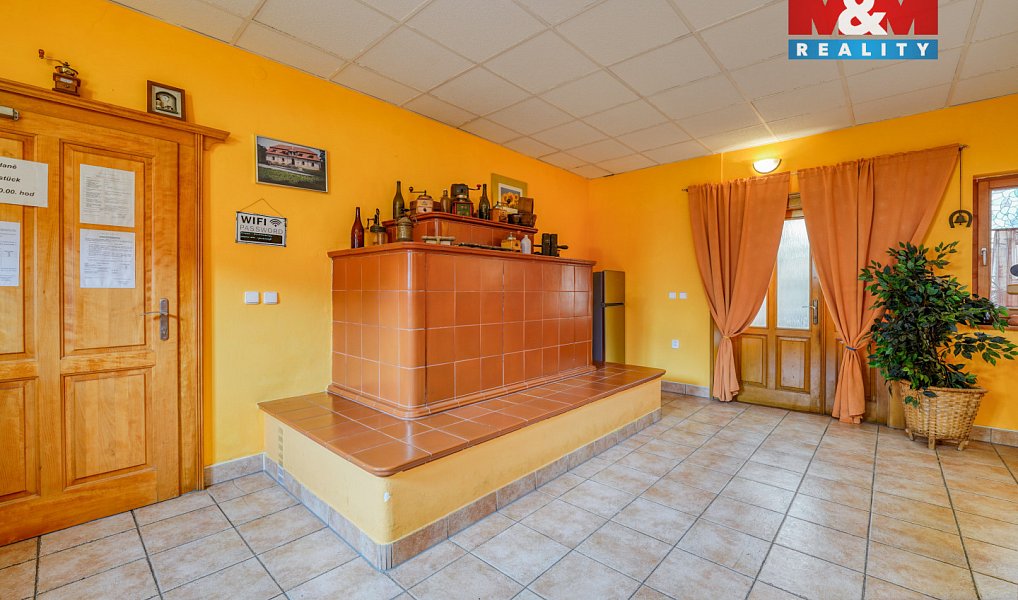 Prodej ubytovacího objektu 689 m², Žihle – náhled fotky 3