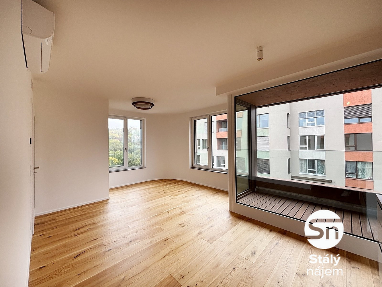 Pronájem bytu 2+kk 52 m² – fotografie 4