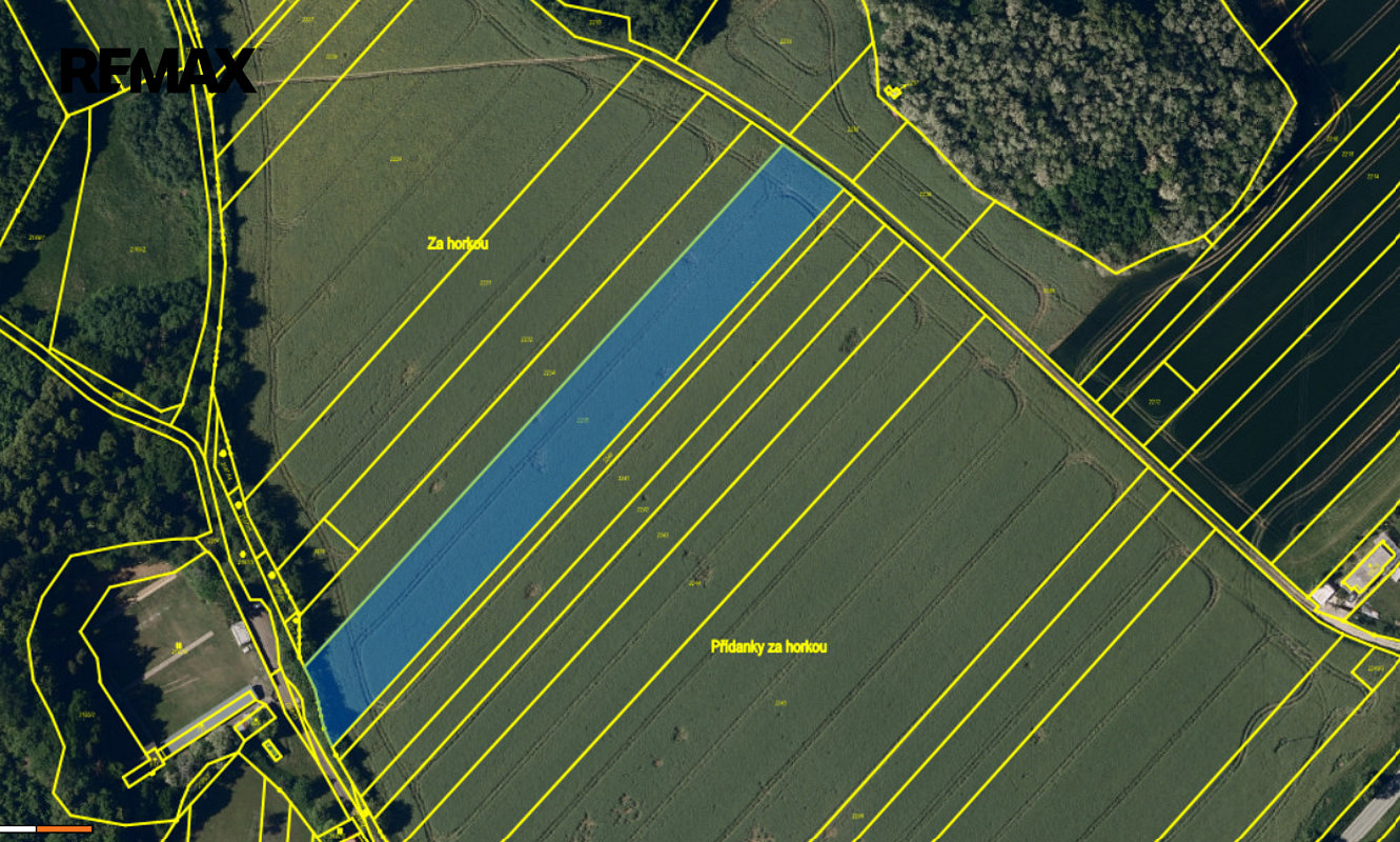 Prodej pole 14 304 m²