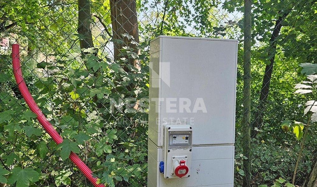 Prodej stavebního pozemku 696 m², Máslovice – náhled fotky 13