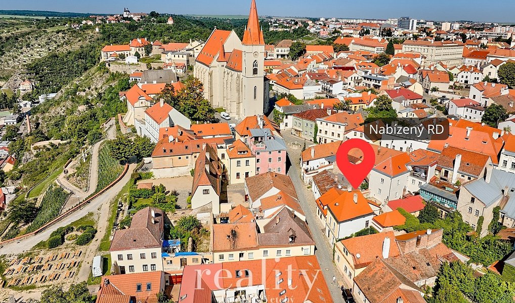 Prodej ubytovacího objektu 231 m², Znojmo – fotka 1 z 30
