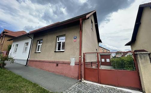 Prodej domu 148 m² s pozemkem 281 m², Na Jarově, Praha 3 - Žižkov