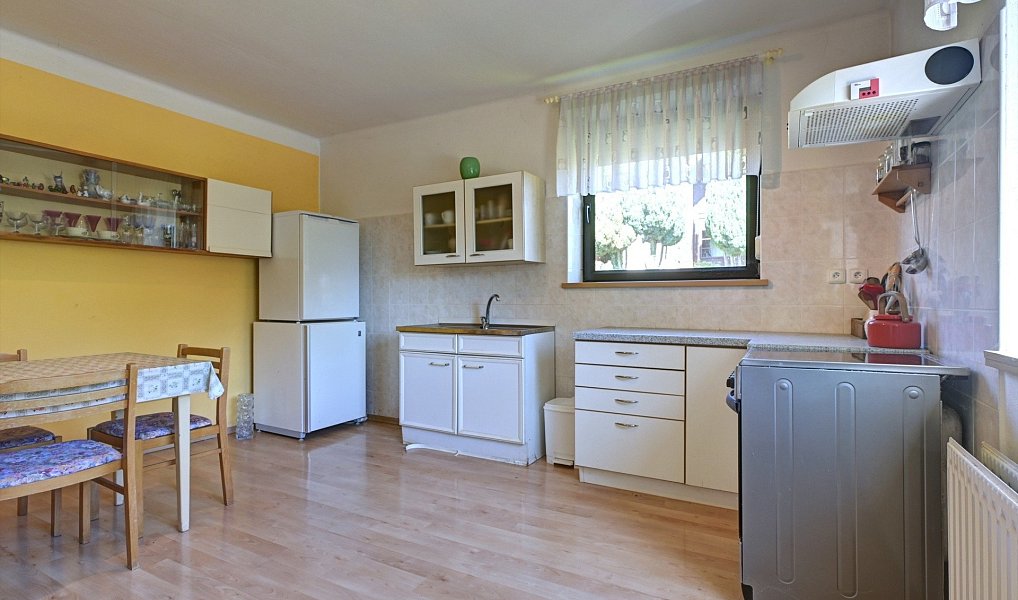 Prodej domu 203 m² s pozemkem 1 246 m², Horní Branná – náhled fotky 2