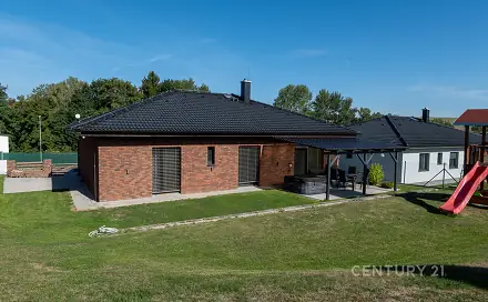 Prodej domu 112 m² s pozemkem 877 m², Litohlavy, okres Rokycany