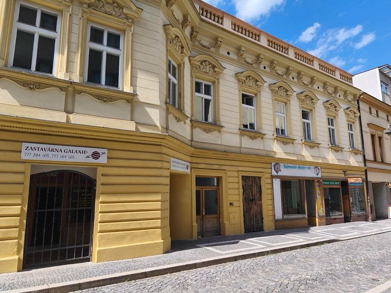 Pronájem obchodních prostor 96 m²