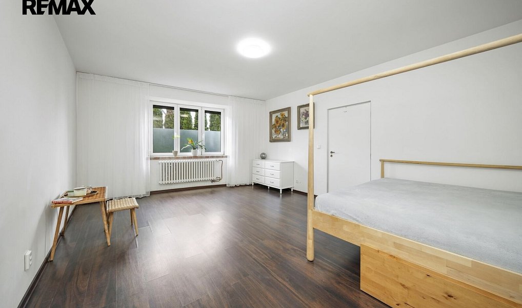 Prodej domu 210 m² s pozemkem 743 m², Modřice – náhled fotky 13