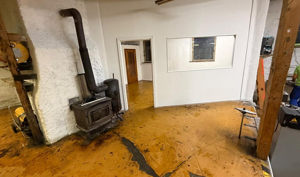Pronájem výrobních prostor 120 m², Ondřejov – náhled fotky 14
