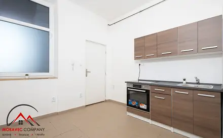 Pronájem bytu 1+1 36 m², Mariánskohorská, Ostrava - Moravská Ostrava
