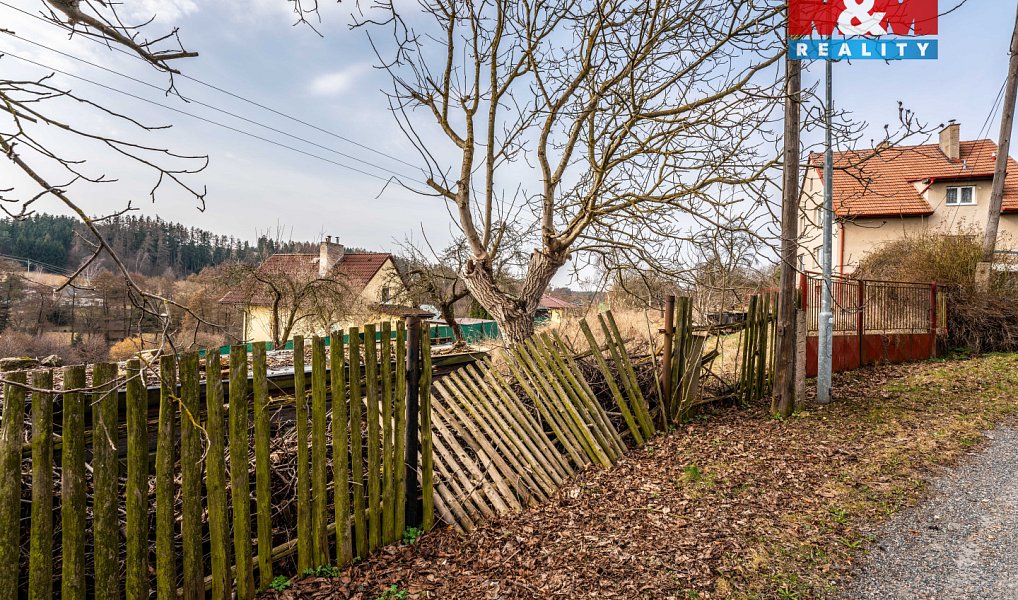 Prodej stavebního pozemku 2 075 m², Ostředek – náhled fotky 9