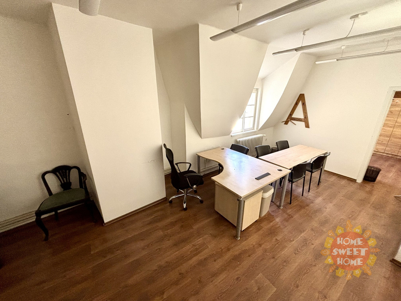 Pronájem kanceláře 33 m² – fotografie 3