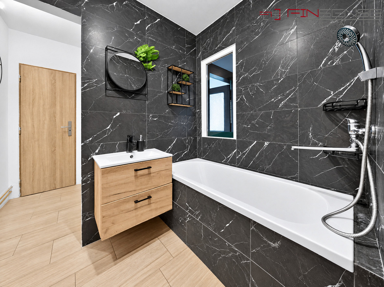 Prodej domu 175 m² s pozemkem 515 m² – fotografie 2