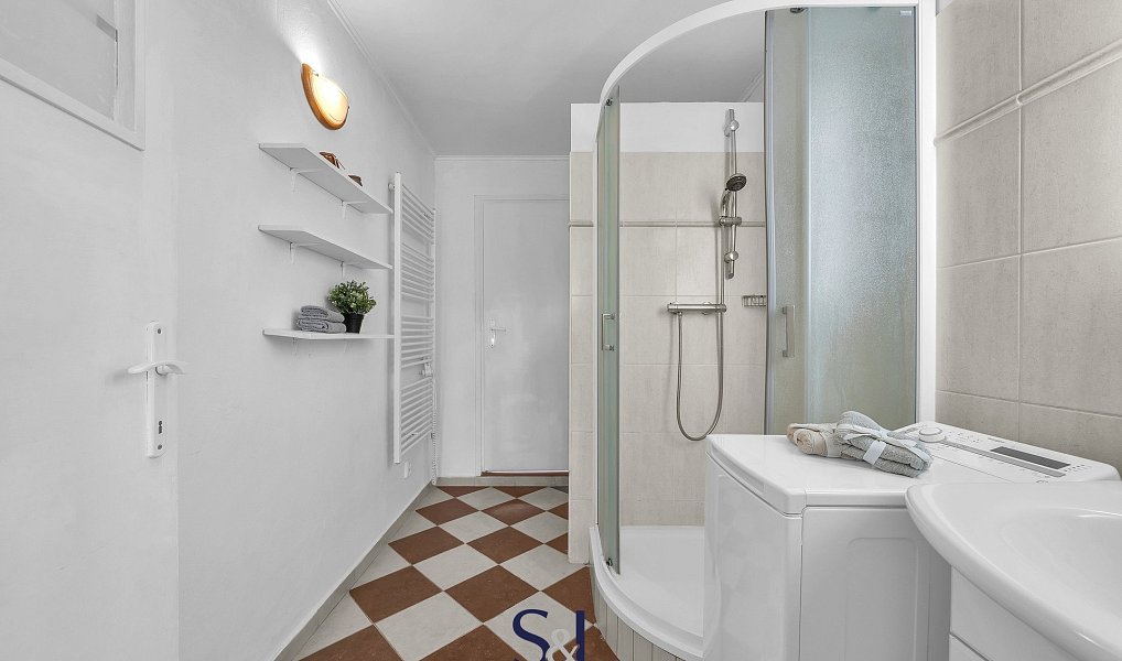Prodej domu 363 m² s pozemkem 2 239 m², Turnov – náhled fotky 53