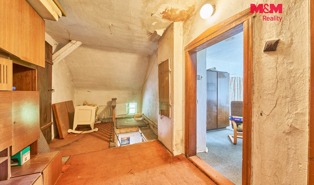 Prodej domu 252 m² s pozemkem 1 497 m², Teplice nad Metují – náhled fotky 9