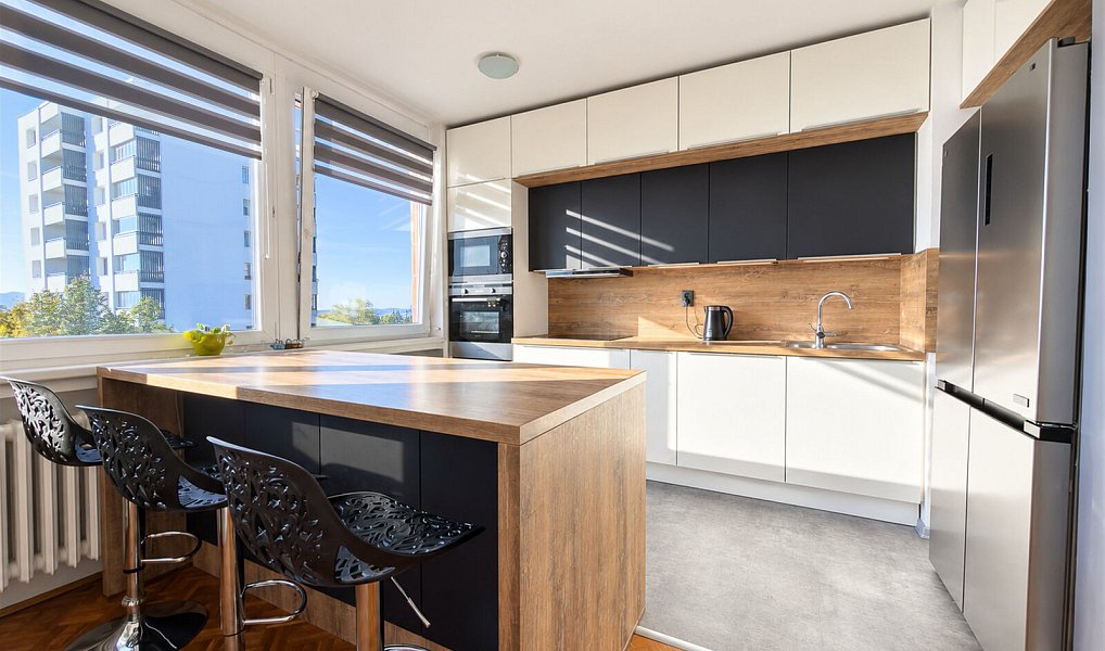 Prodej bytu 3+1 73 m², Liberec – náhled fotky 3