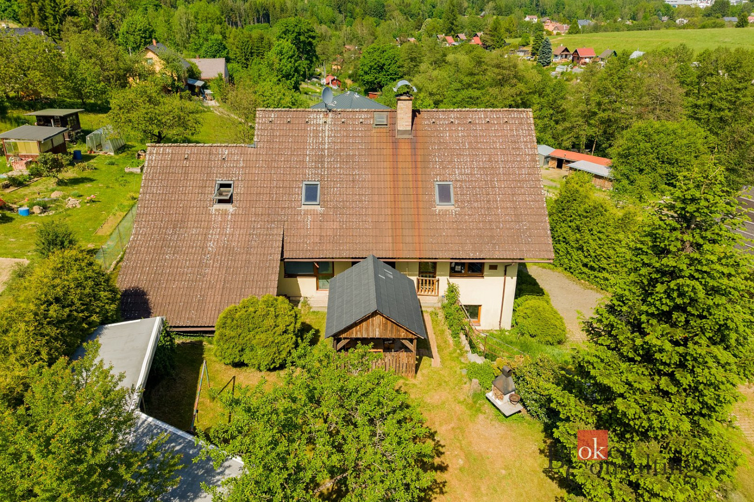 Prodej domu 320 m² s pozemkem 1 559 m²