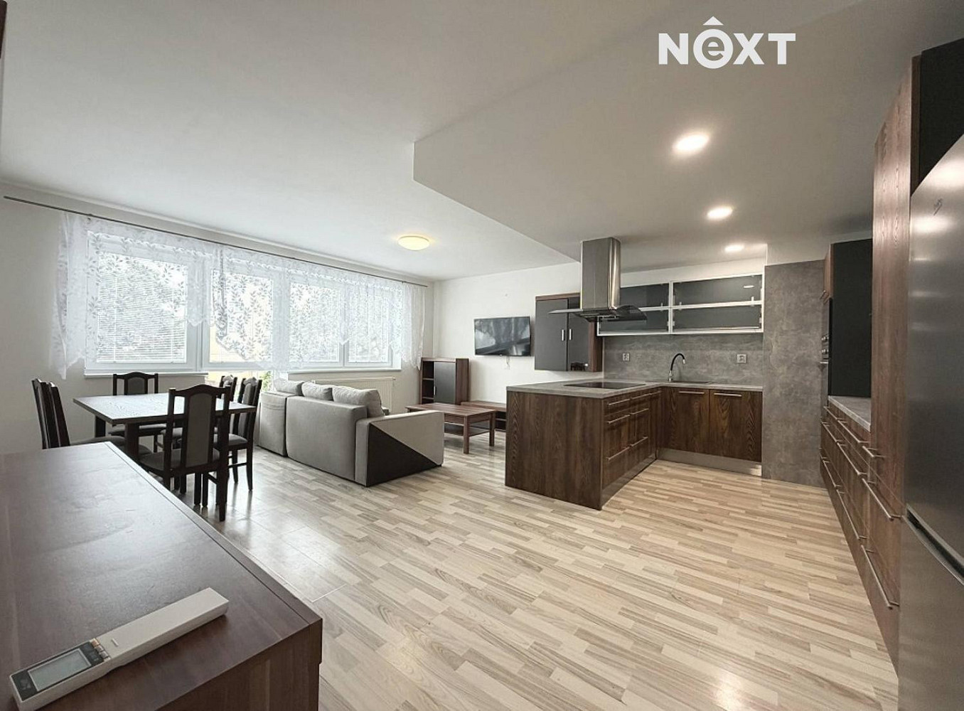 Pronájem bytu 3+kk 87 m²