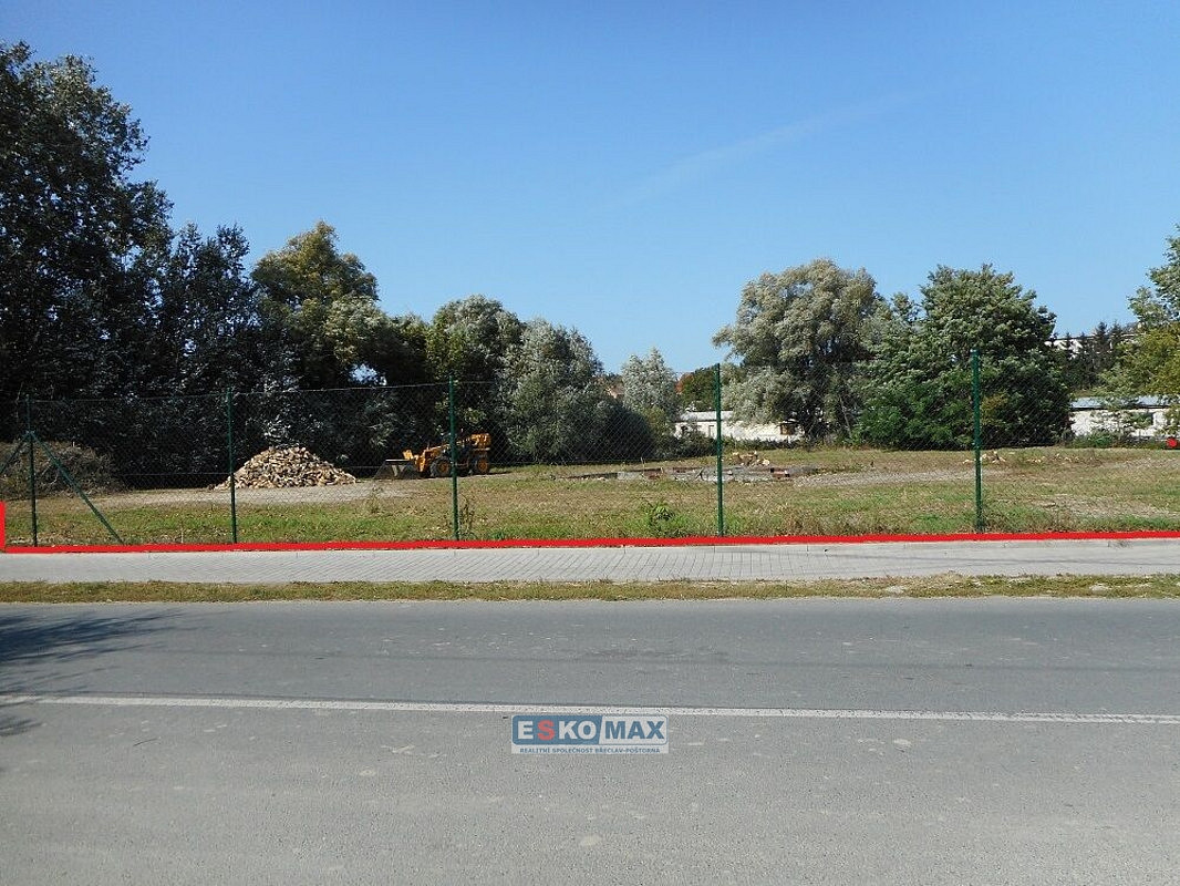 Prodej stavebního pozemku 5 350 m² – fotografie 3