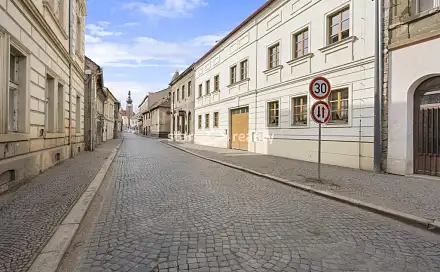 Prodej bytu 3+kk 90 m², Chržínská, Velvary, okres Kladno