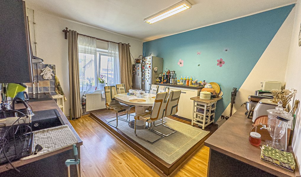Prodej domu 180 m², Krupka – náhled fotky 2