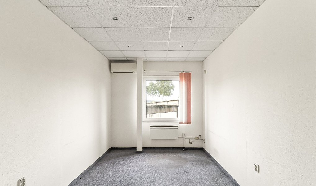 Pronájem kanceláře 357 m², Mníšek pod Brdy – náhled fotky 7