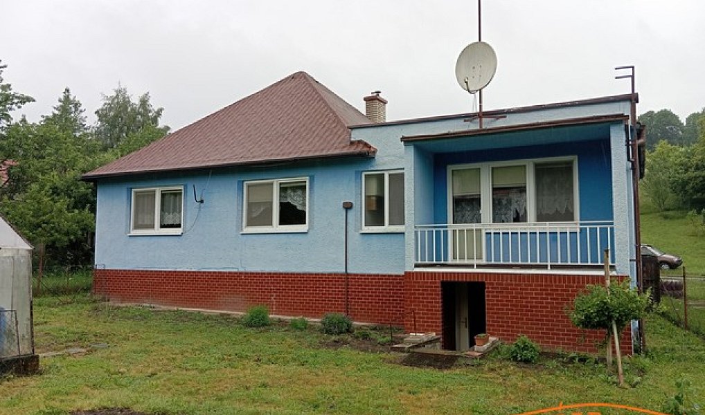 Prodej domu 105 m² s pozemkem 3 284 m², Vápenice – náhled fotky 2