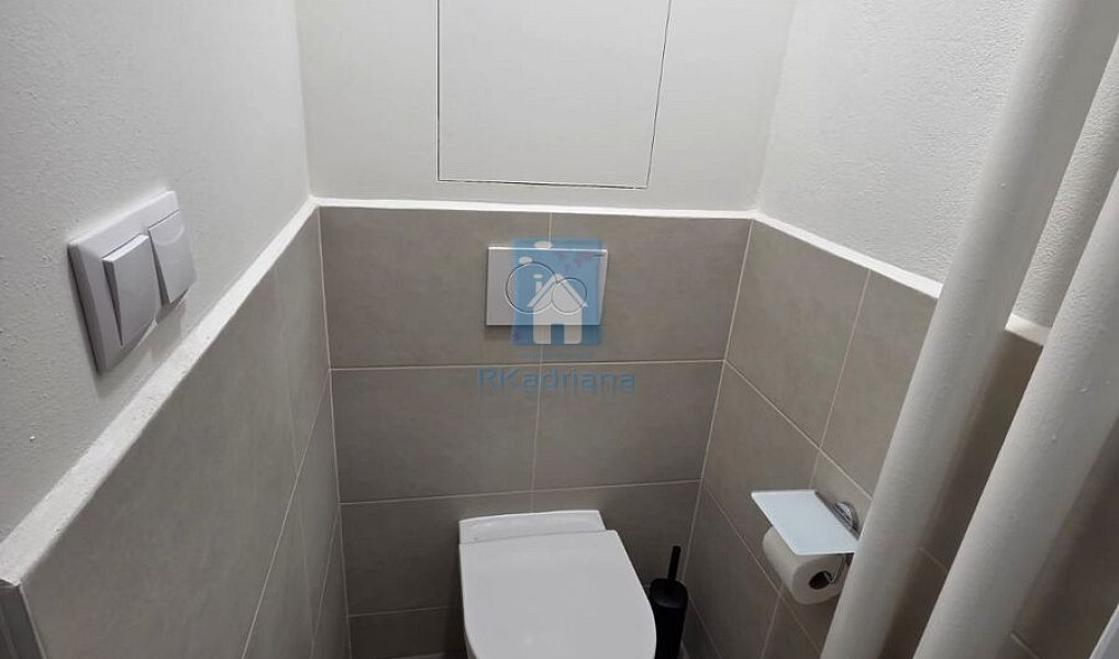 Pronájem bytu 1+kk 25 m², Plzeň – náhled fotky 7