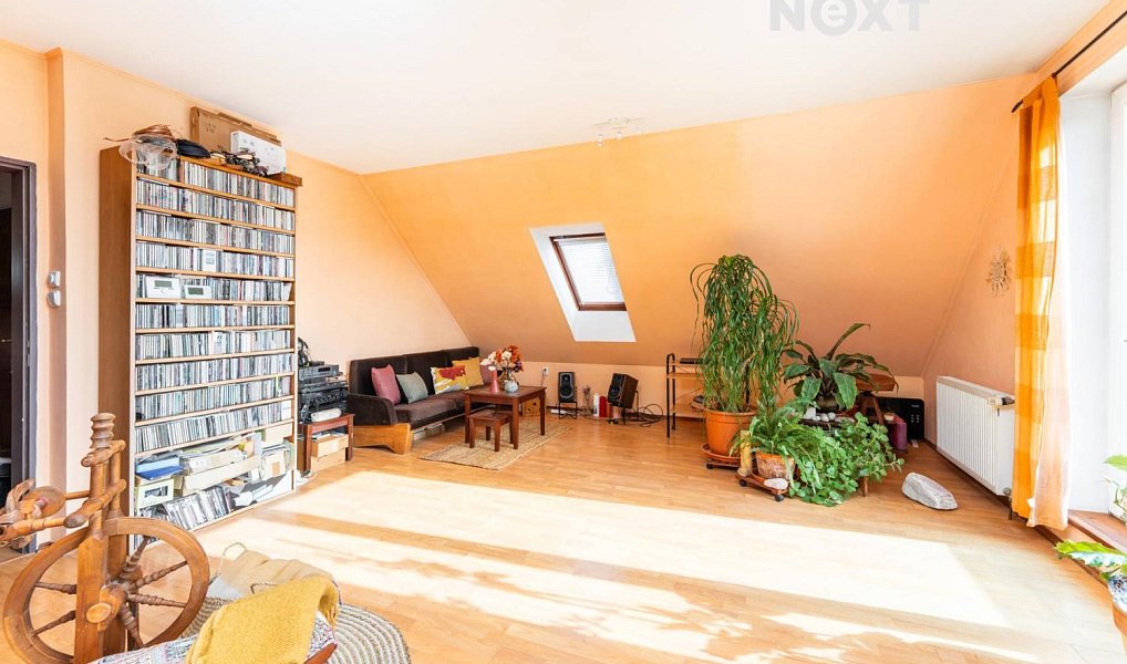 Prodej domu 425 m² s pozemkem 935 m², Libeř – náhled fotky 2