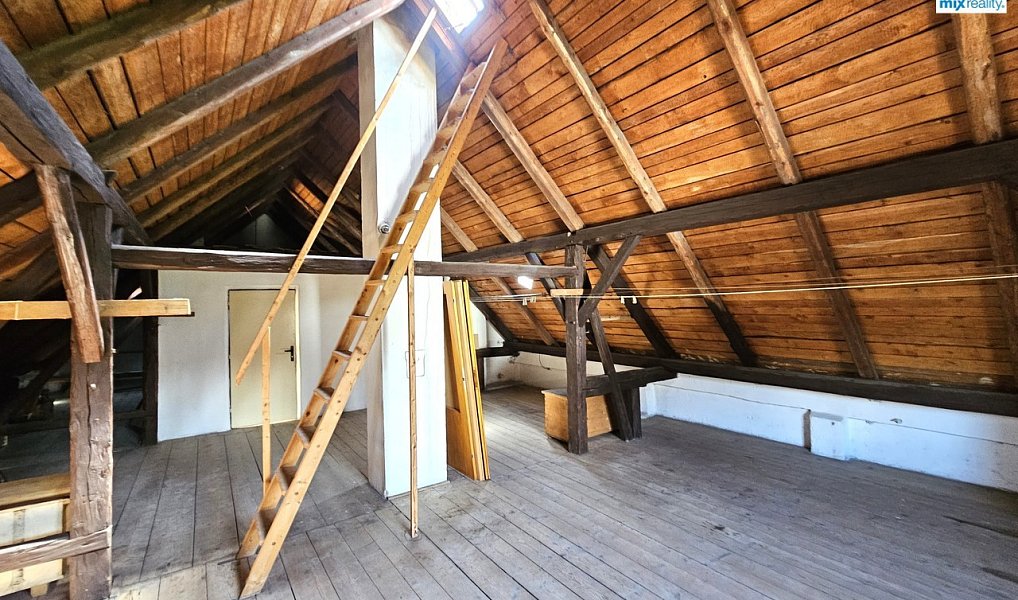 Prodej domu 135 m² s pozemkem 398 m², Mrákov – náhled fotky 28