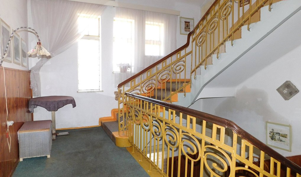 Prodej domu 250 m² s pozemkem 1 221 m², Janov nad Nisou – náhled fotky 12