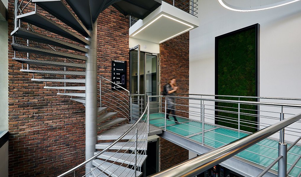 Pronájem kanceláře 150 m², Ořech – náhled fotky 10