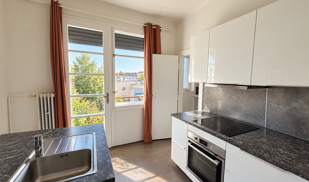Prodej nájemního domu, činžáku 476 m², České Budějovice – náhled fotky 23