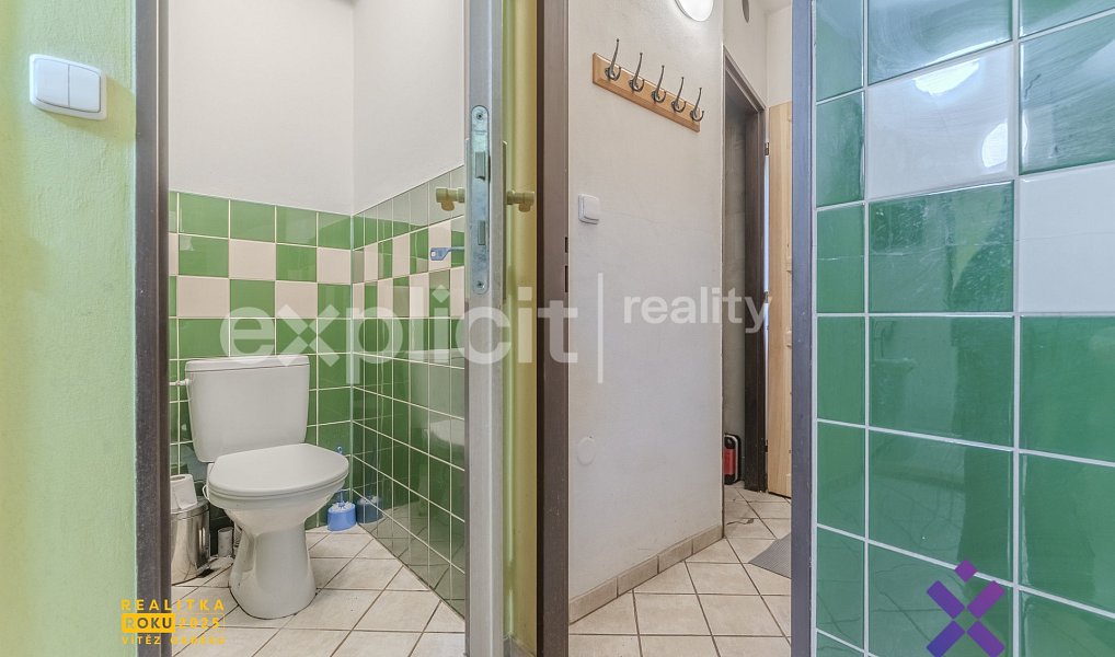 Prodej chaty/chalupy 172 m² s pozemkem 1 390 m², Bystřice pod Lopeníkem – náhled fotky 14
