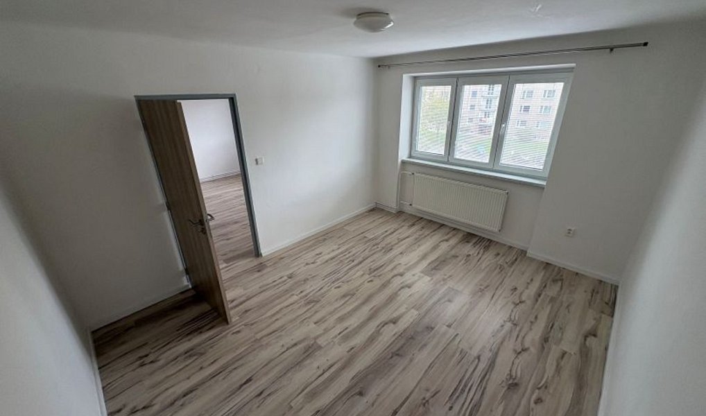 Pronájem bytu 2+1 61 m², Jaroměř – náhled fotky 6