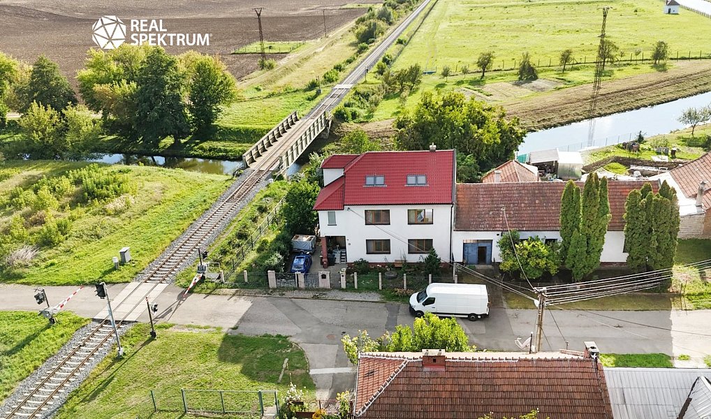 Prodej domu 130 m² s pozemkem 416 m², Uherský Brod – náhled fotky 7
