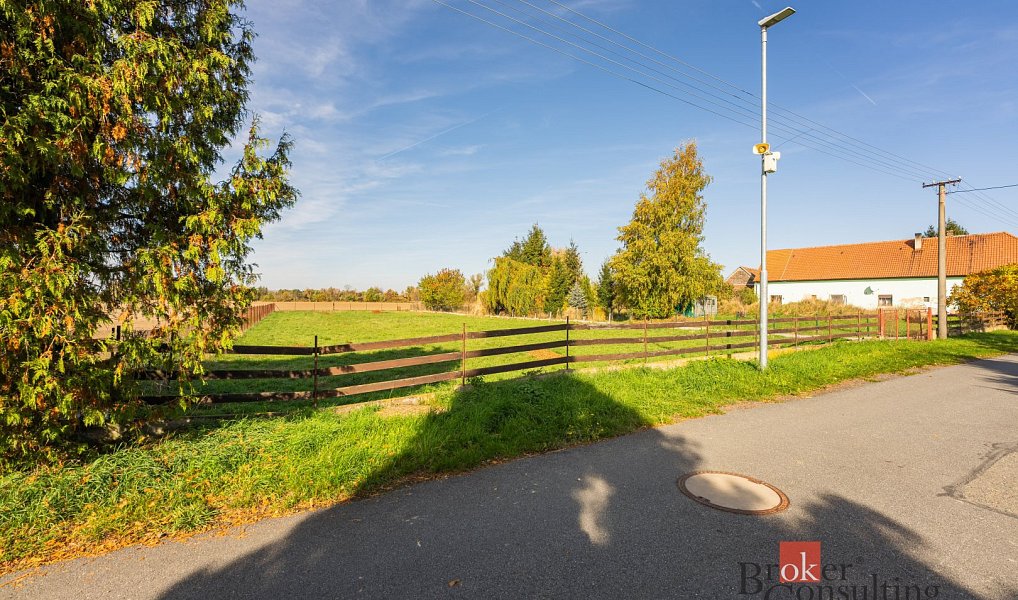 Prodej stavebního pozemku 700 m², Přelouč – náhled fotky 15