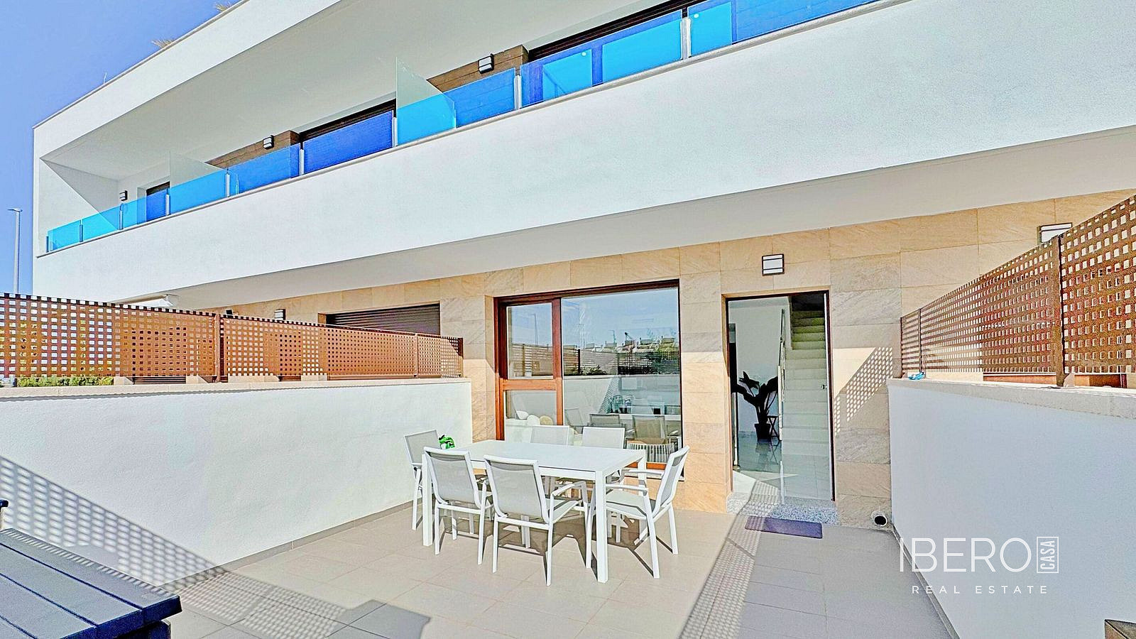 Prodej domu 113 m² s pozemkem 22 m² - Vista 2