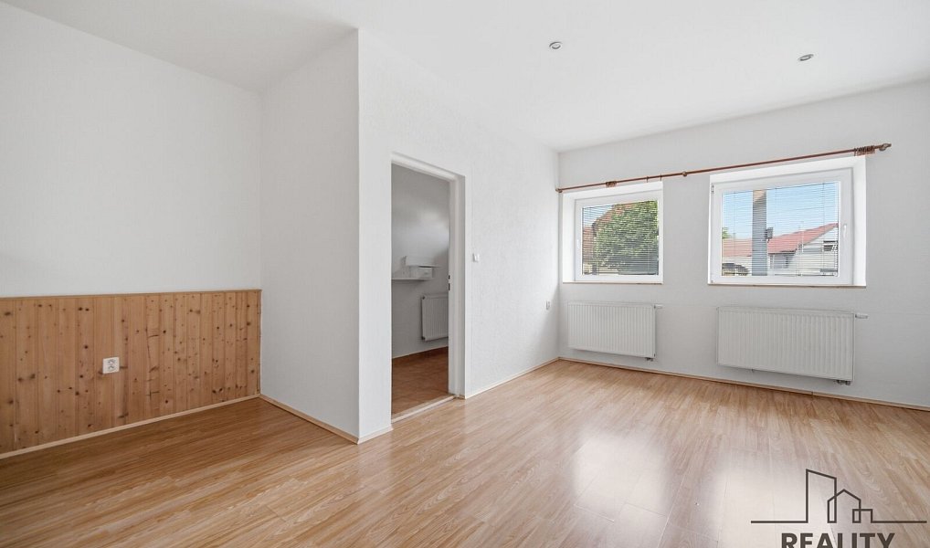 Prodej domu 137 m² s pozemkem 178 m², Chroustovice – náhled fotky 6