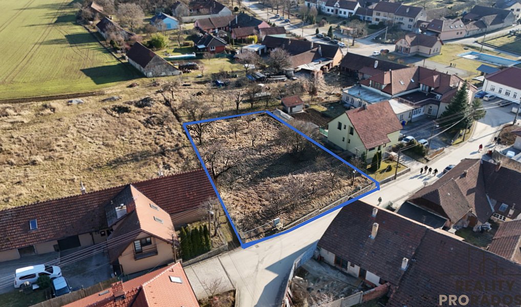 Prodej stavebního pozemku 978 m², Habrůvka – náhled fotky 5