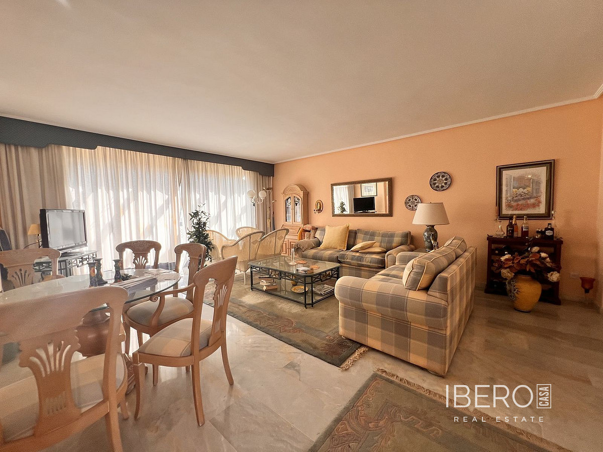 Pis 3+kk – Estepona, Villas Albahaca, Costalita - Més