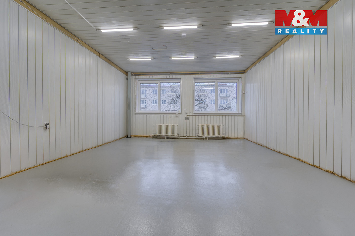 Pronájem obchodních prostor 360 m² – fotografie 3