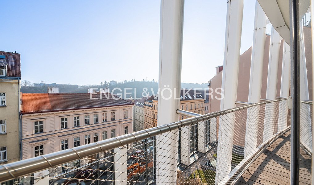 Pronájem bytu 2+kk 62 m², Praha – náhled fotky 3