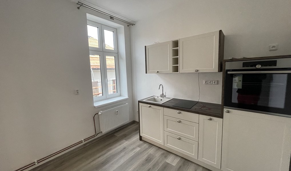 Pronájem bytu 1+1 49 m², Bruntál – náhled fotky 6