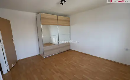 Pronájem bytu 2+1 65 m², Jáchymovská, Ostrov, okres Karlovy Vary